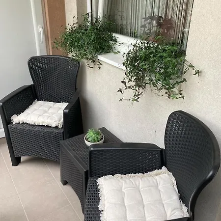 Alacaster With Private Parking Apartmán *